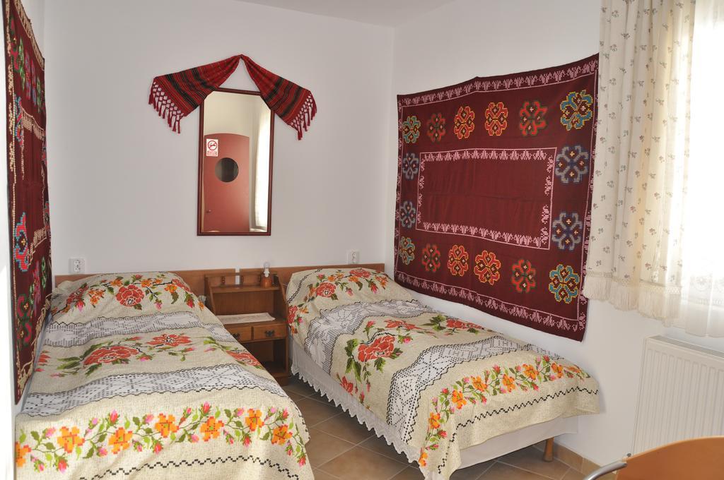 Pensiune Muzeu Traditional Poveste In Transilvania Sighişoara Exteriör bild